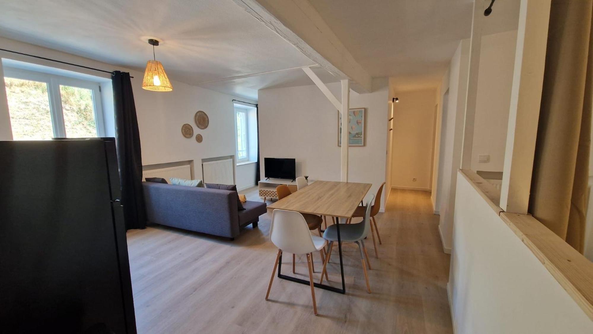 Le Bourg Apartment Lagnieu ภายนอก รูปภาพ