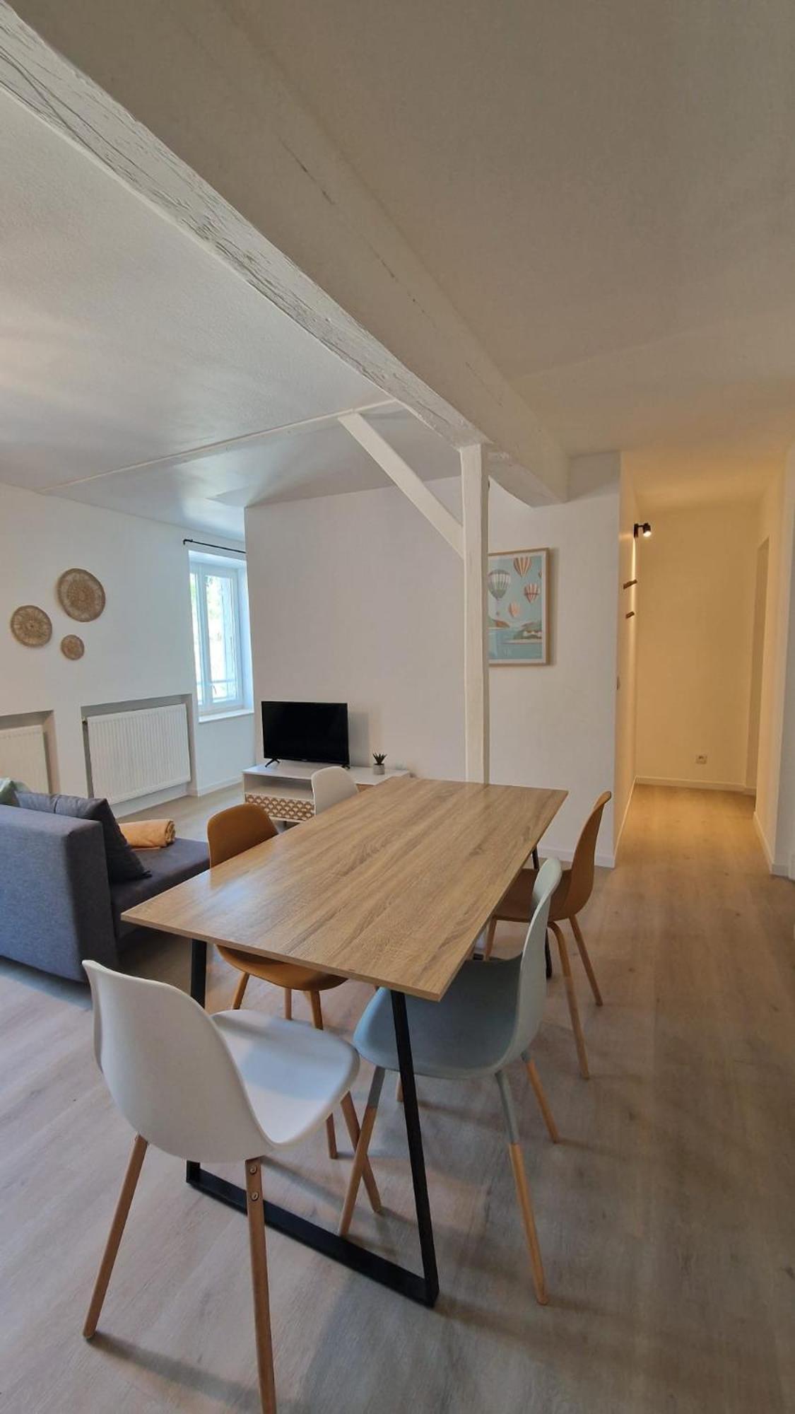 Le Bourg Apartment Lagnieu ภายนอก รูปภาพ